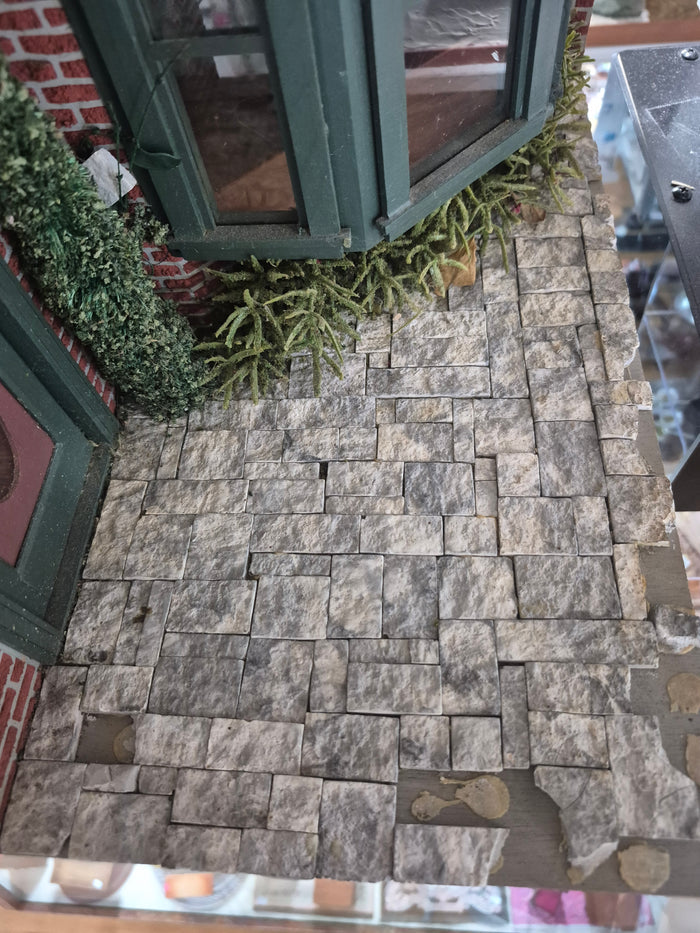 2 Story Apartment with Large Bay Windows *As-Is*