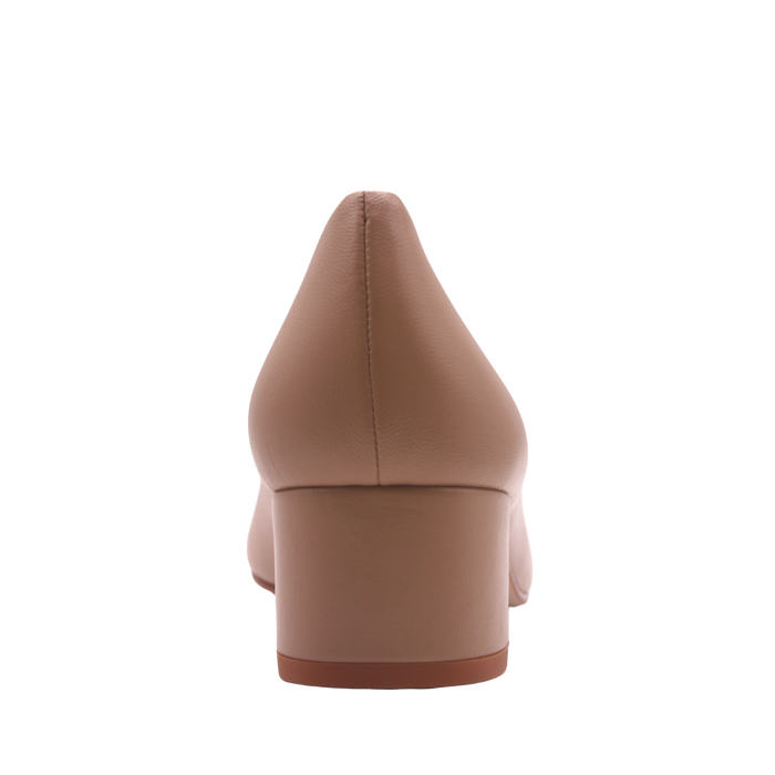 back of latte low block heek