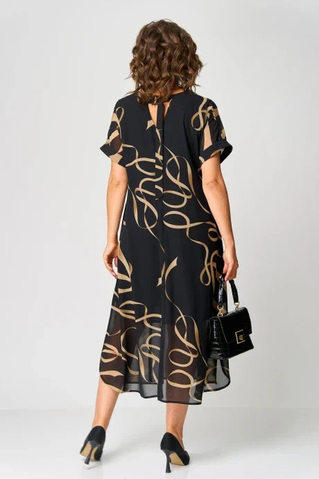 Airy Dress with Linear Designs and V Neckline
