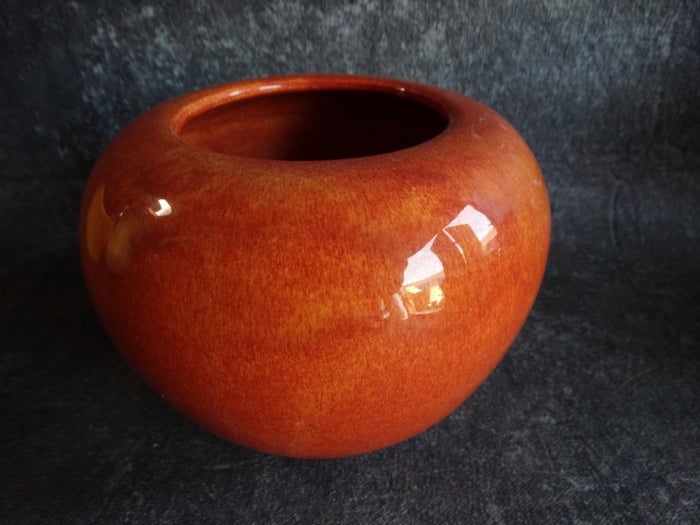 Bauer Fred Johnson Rose Bowl in Rustic Cinnamon B3052