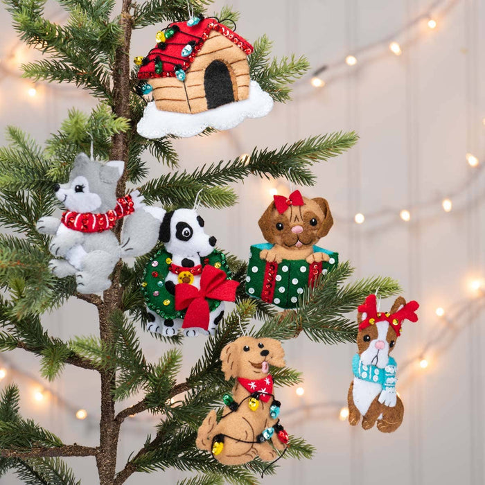 Bucilla Christmas Dogs Felt Ornaments Set of 6