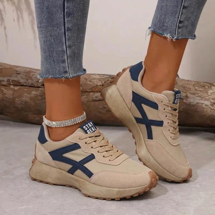Colette | Women's Retro Lace-Up Sneakers with Cushioned Sole