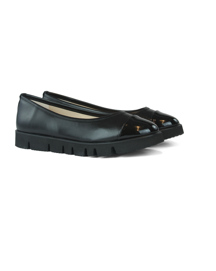 Daphne Black Leather