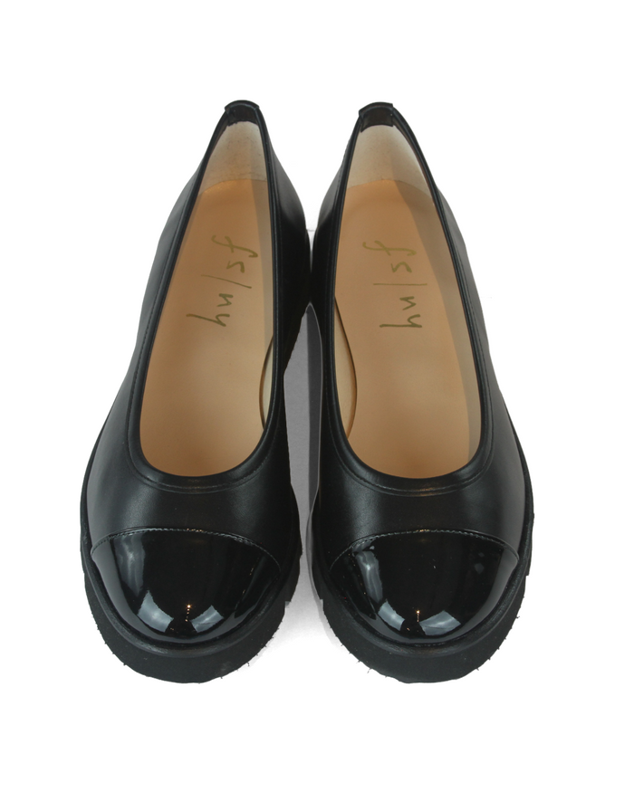 Daphne Black Leather