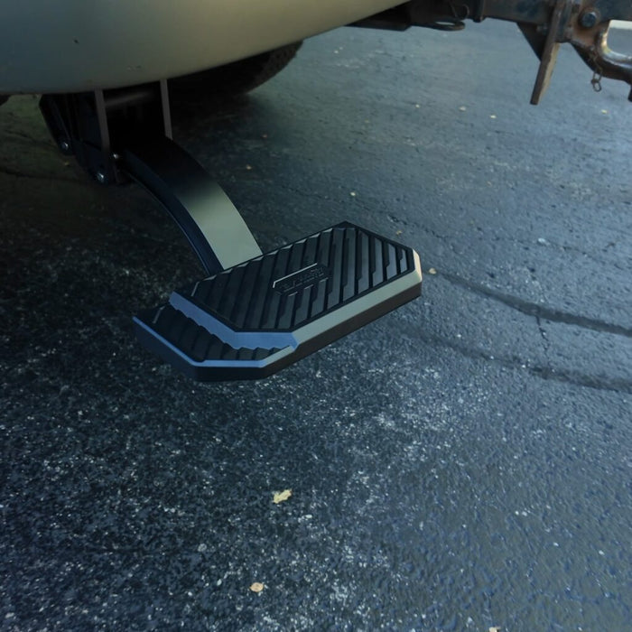 Dodge Ram 2500/3500 (2010-2018) Retractable Bed Step