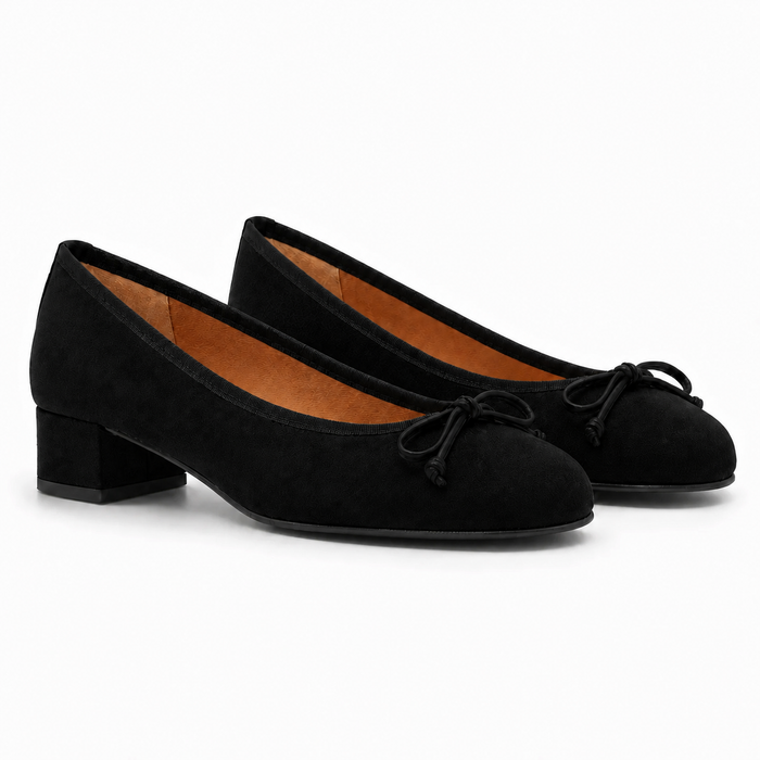 Elda Black Suede