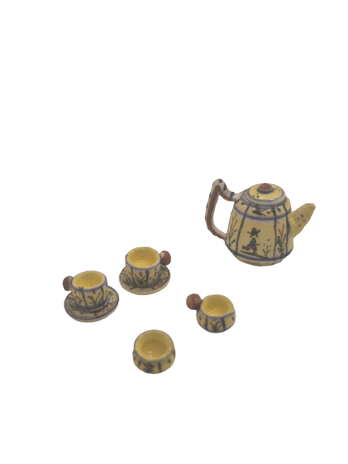 Elizabeth Chambers – 5pc Porcelain Handpainted Tea Set