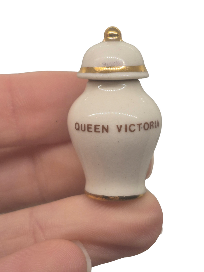 English RM – Porcelain Urn w/ Queen Victoria and British Flag Imagery