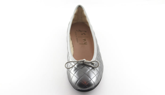 Helium Gunmetal Leather
