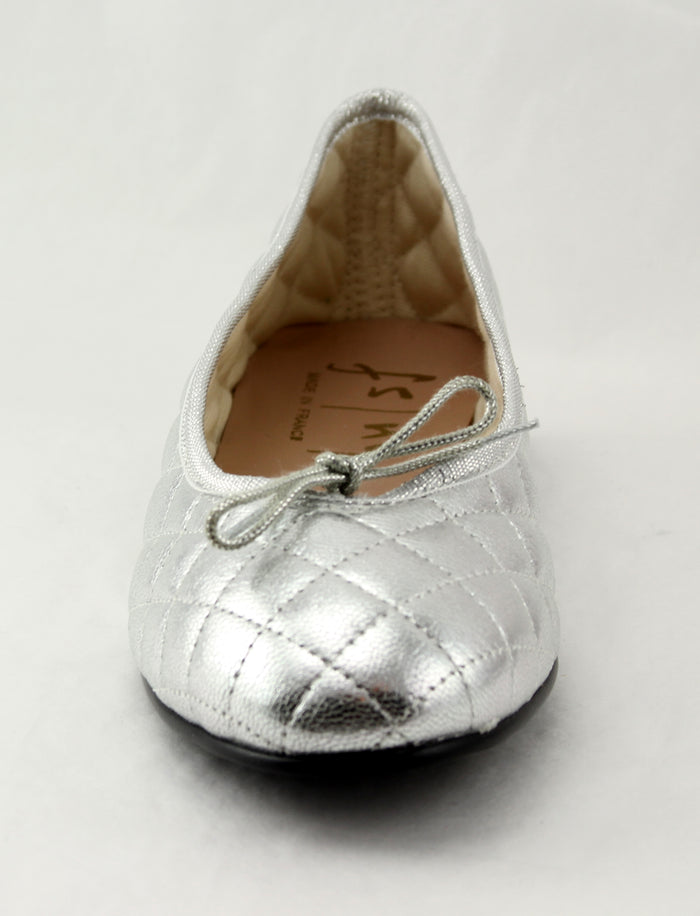 Helium Silver Metallic