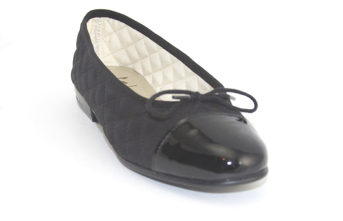 Heros Black Suede