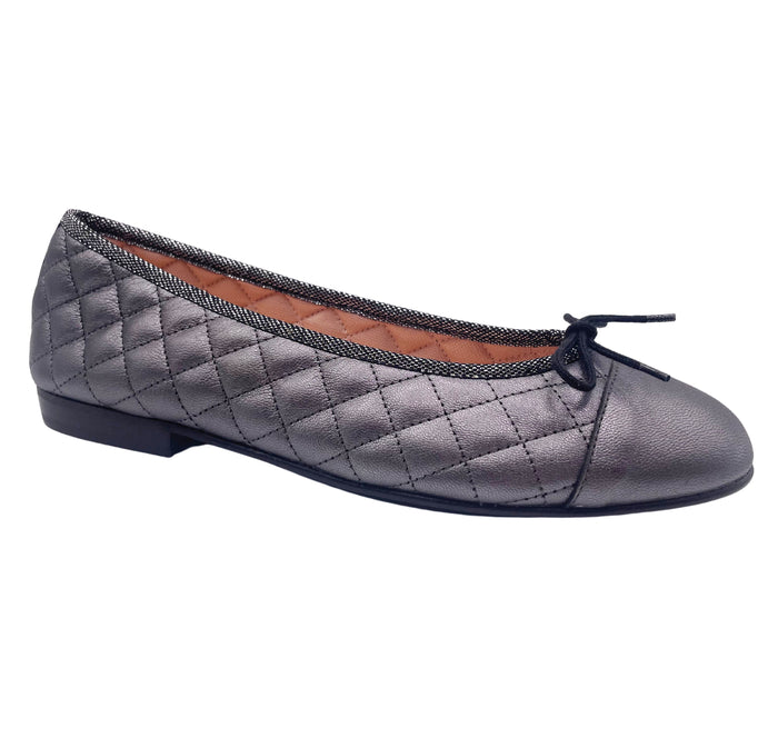 Heros Pewter Leather