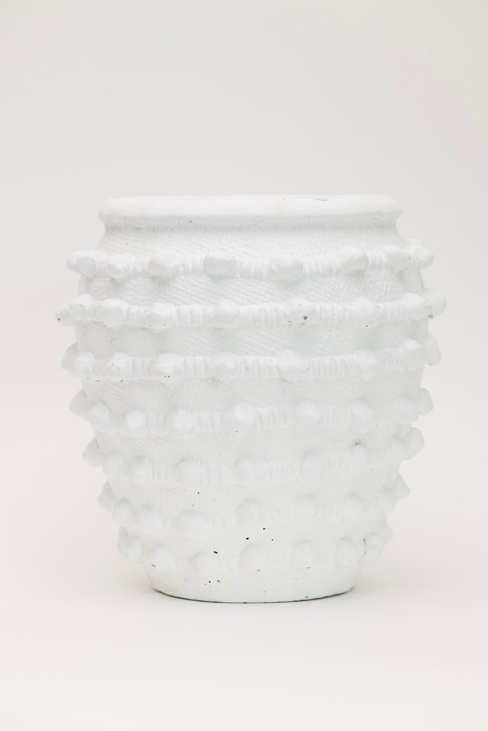 Inaya Textured Planter