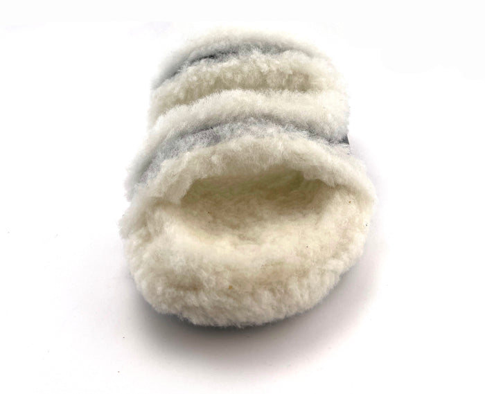 Jung - Black Shearling