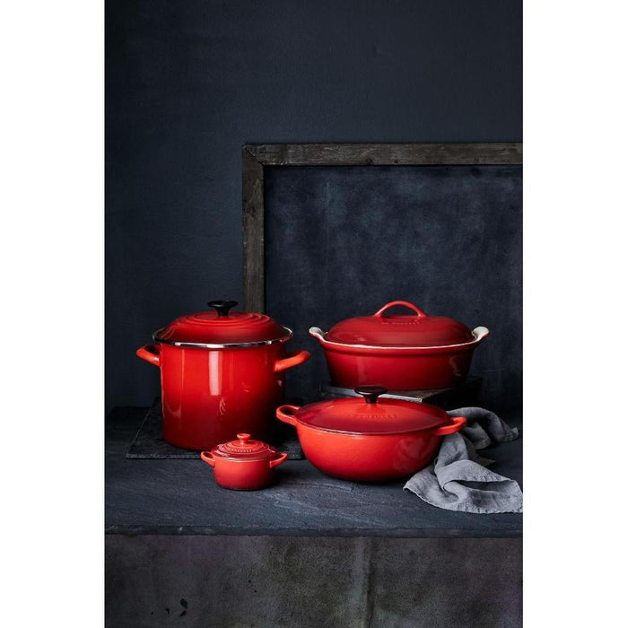 Le Creuset 3.5 Qt. Soup Pot - Discover Gourmet