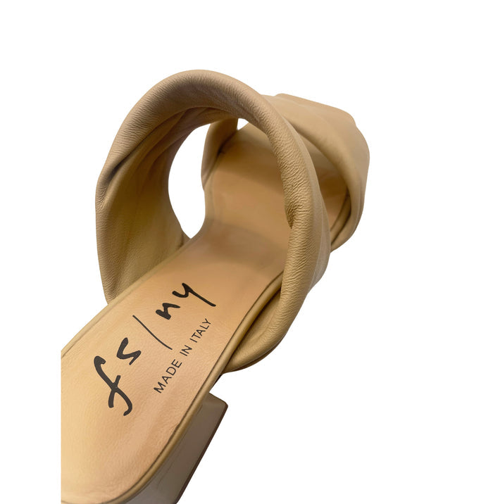 Lily Beige Leather