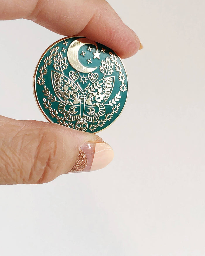Lunar Moth Needle Minder