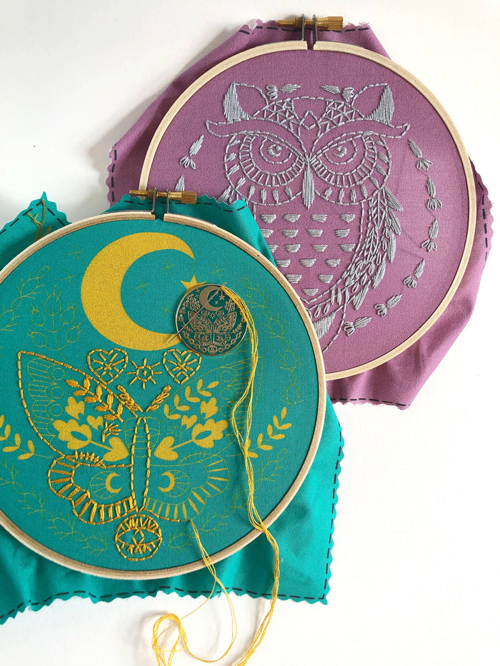 Lunar Moth Needle Minder