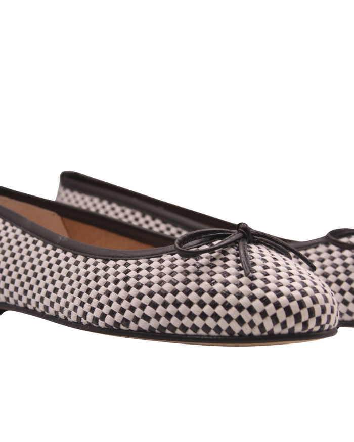 Marge Black White Raffia