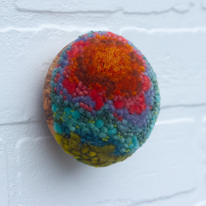 Midi Puff Sculpture in Olive Wood Frame | 25