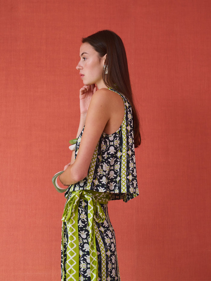 Olive Sleeveless Button Down - Fleur de Lune Black