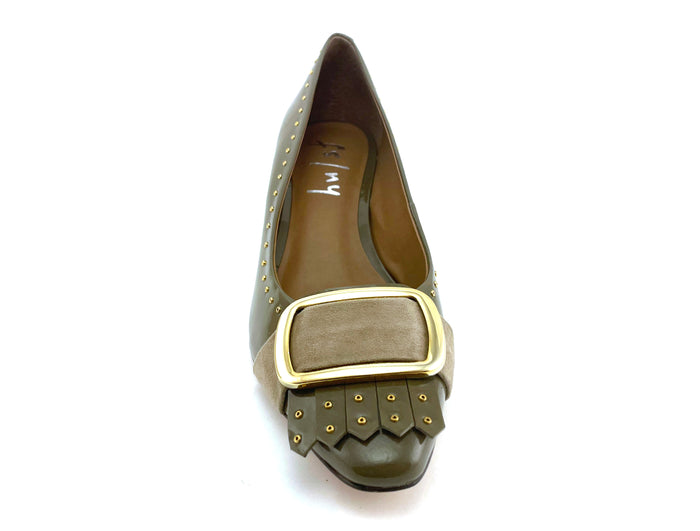 Shell - Taupe Patent