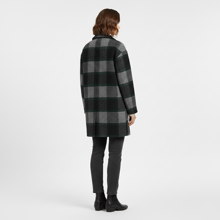 Stylish and comfortable women's jacket, black