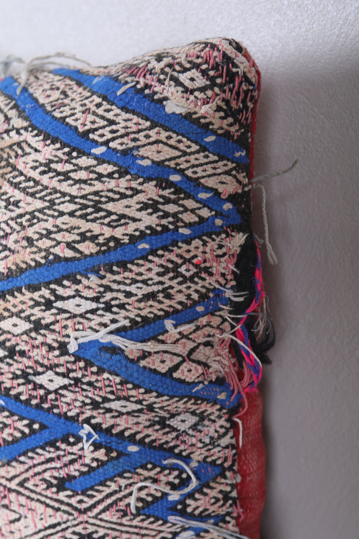 Vintage handmade moroccan kilim pillow 14.1 INCHES X 15.7 INCHES - kilim pillow