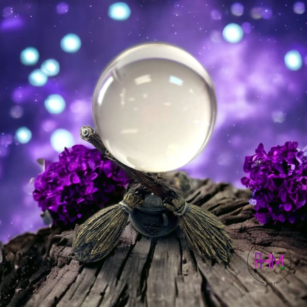 Witches Majick Broom Gazing Ball 🔮 - Crystals