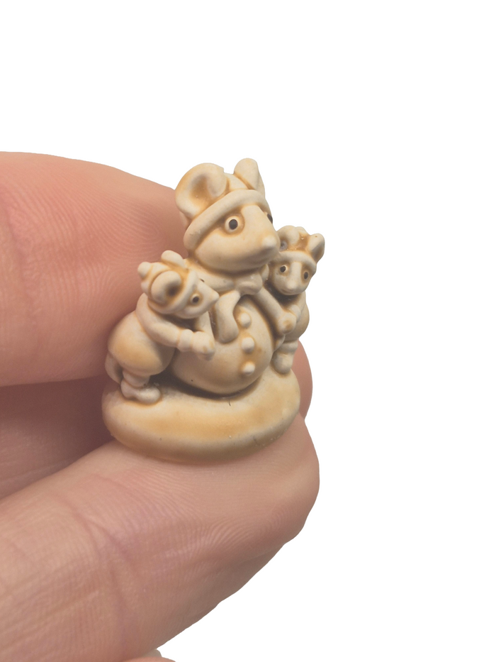 Zadar – Unpainted Metal Mice Making Mouse Snowman Figurine